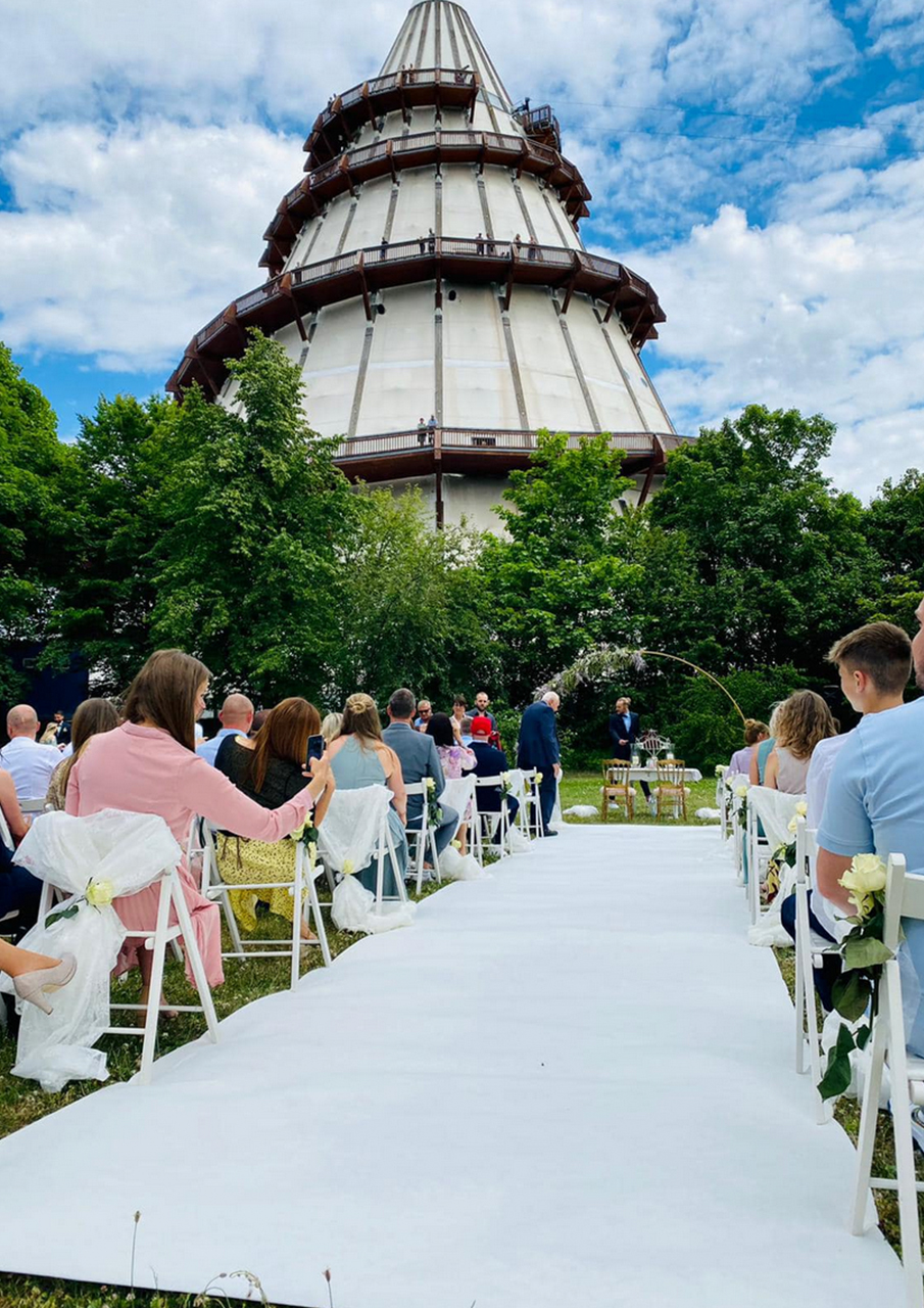 Hochzeiten in unserer Eventlocation im Jahrtausendturm in Magdeburg
